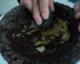 Foto del paso 3 de la receta: Salsa quebrada de molcajete poco picante, el mentidero