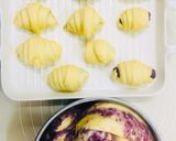 Hình bước làm 9 của món Bánh mì khoai lang tým lịm tìm sym