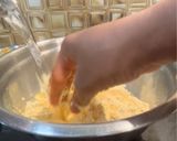 A picture of step 8 of Aloo Vada.