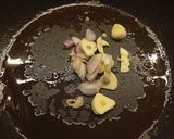 Foto langkah ke 1 dari resep Nasi Goreng Sosis Chikuwa Bumbu Iris.