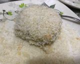 Foto langkah ke 4 dari resep Burger Sapi isi Keju.