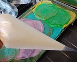 Foto langkah ke 5 dari resep Rainbow crepes cake 🌈.