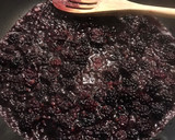 Foto del paso 3 de la receta: Cuscús aromático de coliflor al curry, con manzana y salsa de moras