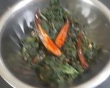 A picture of step 5 of Bihari Palak Ka Saag.