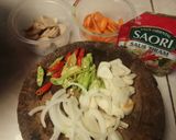 Foto langkah ke 1 dari resep Tumis bayam saori.