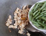 Foto langkah ke 3 dari resep Tumis Kacang Panjang & Wortel Crunchy Jesslyn Orlane.