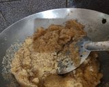 A picture of step 3 of Rawa Halwa.