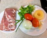 Hình bước làm 1 của món Bún sườn nấu thơm cho bữa sáng