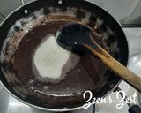 A picture of step 4 of Chocolate Kesari or Chocolate Semolina Halwa.