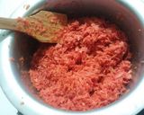 A picture of step 2 of Gajar ka halwa.