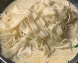 A picture of step 5 of Chicken Fettuccine Alfredo 🍝.