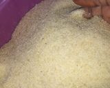 A picture of step 1 of Danbum shinkafa.