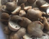Foto langkah ke 1 dari resep Tumis Jamur.