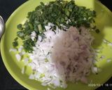 हरी प्याज़ का बेसन(Hari pyaz ka besan recipe in Hindi) रेसिपी चरण 1 फोटो