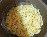 Foto del paso 1 de la receta: Tallarines en salsa Alfredo