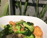 Foto langkah ke 4 dari resep Ca Jamur Brokoli Tofu.
