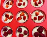 Pas rețetă Muffins cu zmeură și căpșuni ! 1 fotografie