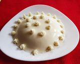A picture of step 3 of Snow white pudding.