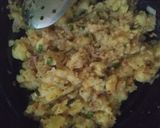 A picture of step 3 of Aloo kachori.