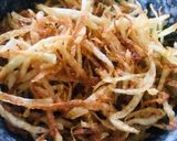 A picture of step 5 of Aloo Laccha.