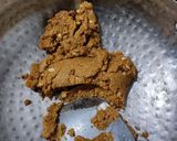 A picture of step 6 of Sattu laddu.