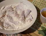 Foto del passaggio 2 della ricetta Scaloppine al vino bianco e salvia