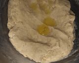 चिजी वेज आटा पिज़्ज़ा (cheesy veg atta pizza recipe in Hindi) रेसिपी चरण 1 फोटो