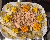 Une image de l'étape 5 de Salade castelfranco au saumon citron confit et fleurs comestibles sauce balsamique.