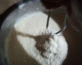 A picture of step 3 of Mash ki daal k barey.