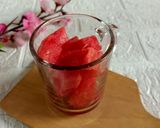 Foto langkah ke 2 dari resep Watermelon Yakult Soda.
