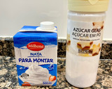 Foto del paso 1 de la receta: Pastel de yogur
