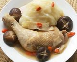 รูปขั้นตอนการทำที่ 3 ของ ไก่ตุ๋นกระหล่ำปลี #เย็นนี้ผอมแน่