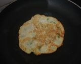 સૂજી ઉત્તપમ (sooji uttapam Recipe in Gujarati) રેસીપી સ્ટેપ2ફોટો
