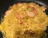 A picture of step 7 of On diets version ofStar Fried Rice Pasta減肥吃的星洲炒米.