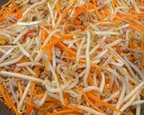 A picture of step 3 of Spring Rolls.