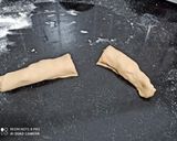 A picture of step 4 of Peri peri paneer pinwheel Paratha.