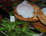 A picture of step 5 of Poached eggs.