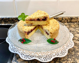 Foto del paso 14 de la receta: Pastel de crema y mermelada de cerezas