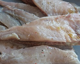 Foto del paso 2 de la receta: Dorada al azafrán