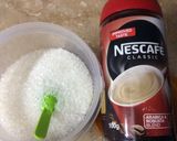 A picture of step 2 of Frothy coffee.
