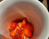 Foto langkah ke 2 dari resep Sandwich Buah Ceria.