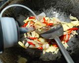 Foto langkah ke 4 dari resep Telur Ceplok Dikecapin (1207).