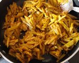A picture of step 3 of Mango Peel Curry.