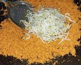 Foto langkah ke 6 dari resep Urap Sayuran.