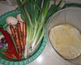 Foto langkah ke 2 dari resep Martabak telur dan acar timun.