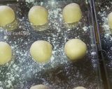 Foto langkah ke 6 dari resep Donat Tape Empuk 1 Telur aja.