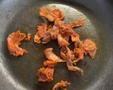 A picture of step 1 of Chorizo and pancetta pasta.
