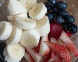 Foto del paso 1 de la receta: Licuado de frutas 😋