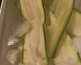 Foto del paso 1 de la receta: Rollitos de calabacín rellenos de jamón de york y champiñones