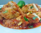 A picture of step 5 of Jhatpat Chicken masala karahi.